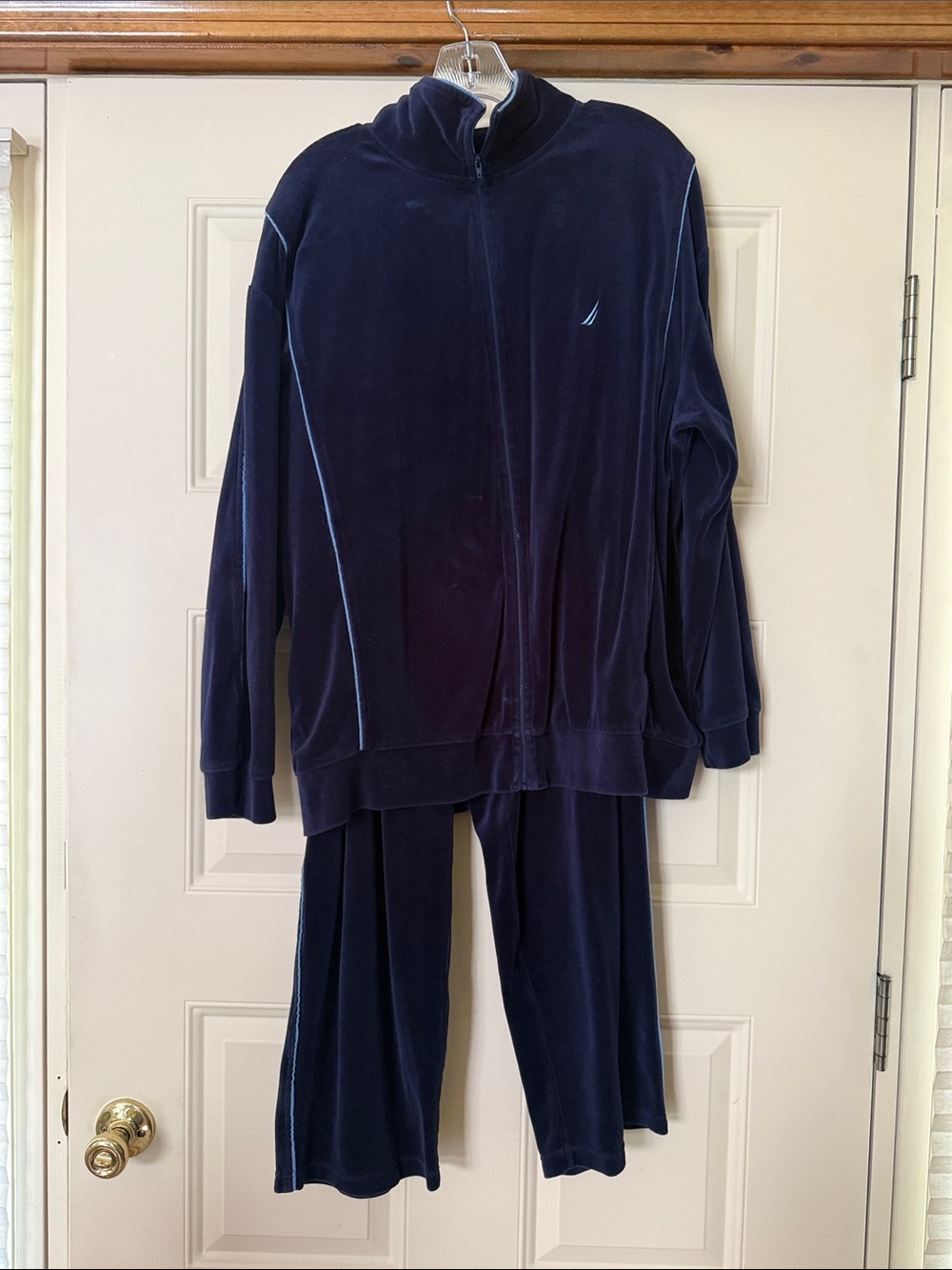 Nautica Navy Blue Y2K / 90s Velour Sweatpants & Zip Jacket Set / Track Suit
